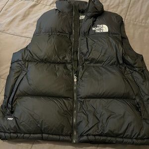 Men’s Northface XXL 700 puffy vest